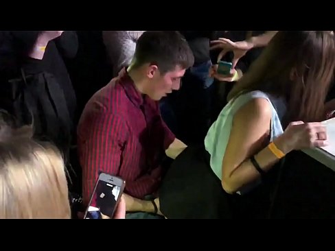 ❤️ Real Sex an engem russesche Nuetsclub. 18 Joer aalt russescht Meedchen am Anus an der Vagina an engem Nuetsclub gefickt ️ Fucking Video  bei eis lb.xxxpornimages.ru ️❤